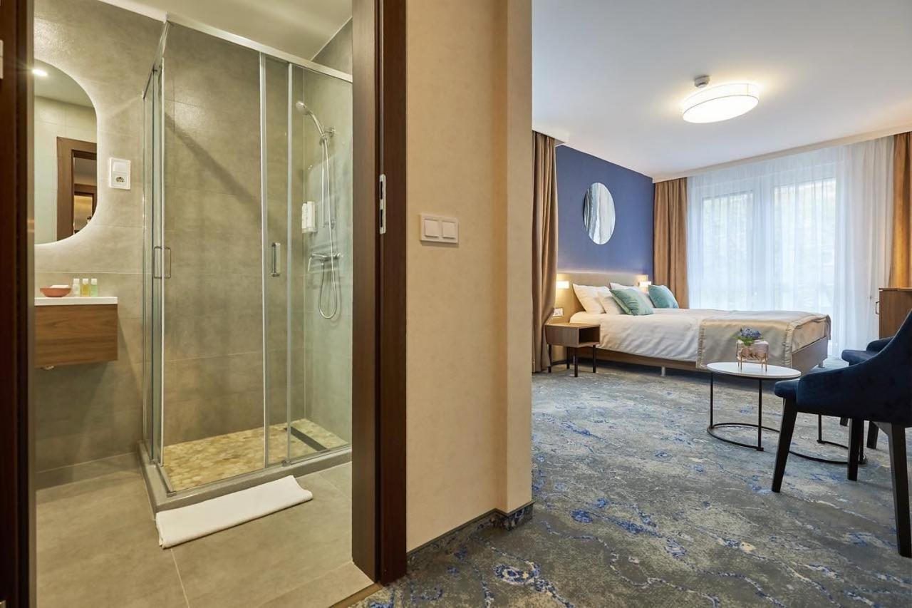Hotel Crystal Hajdúszoboszló المظهر الخارجي الصورة