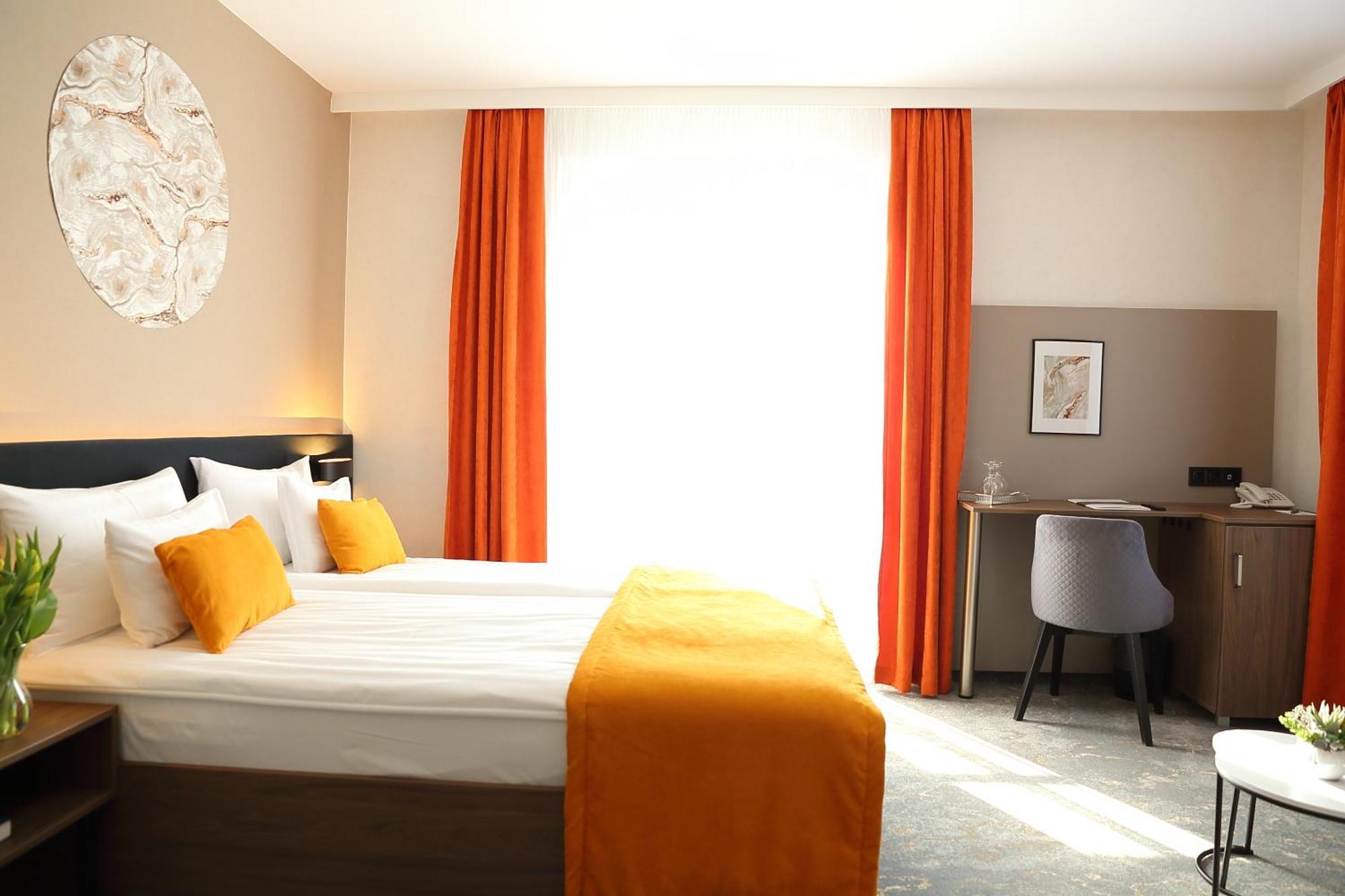 Hotel Crystal Hajdúszoboszló المظهر الخارجي الصورة