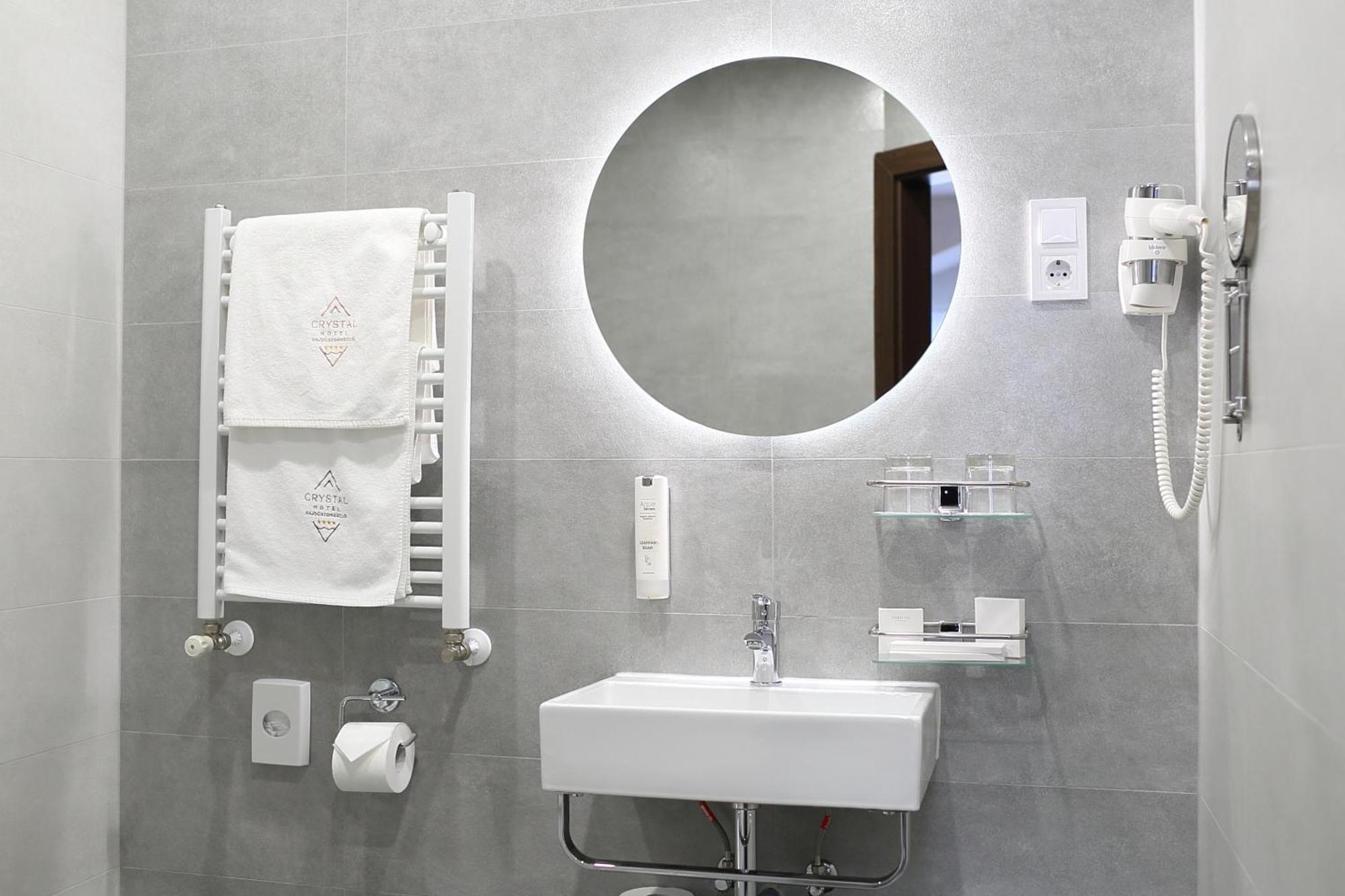 Hotel Crystal Hajdúszoboszló المظهر الخارجي الصورة